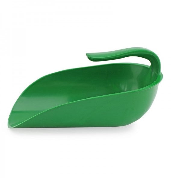 Futterschaufel 2 kg, halbrund mit Innengriff